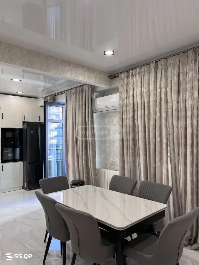 mindeli st. 11 - 3 rooms
