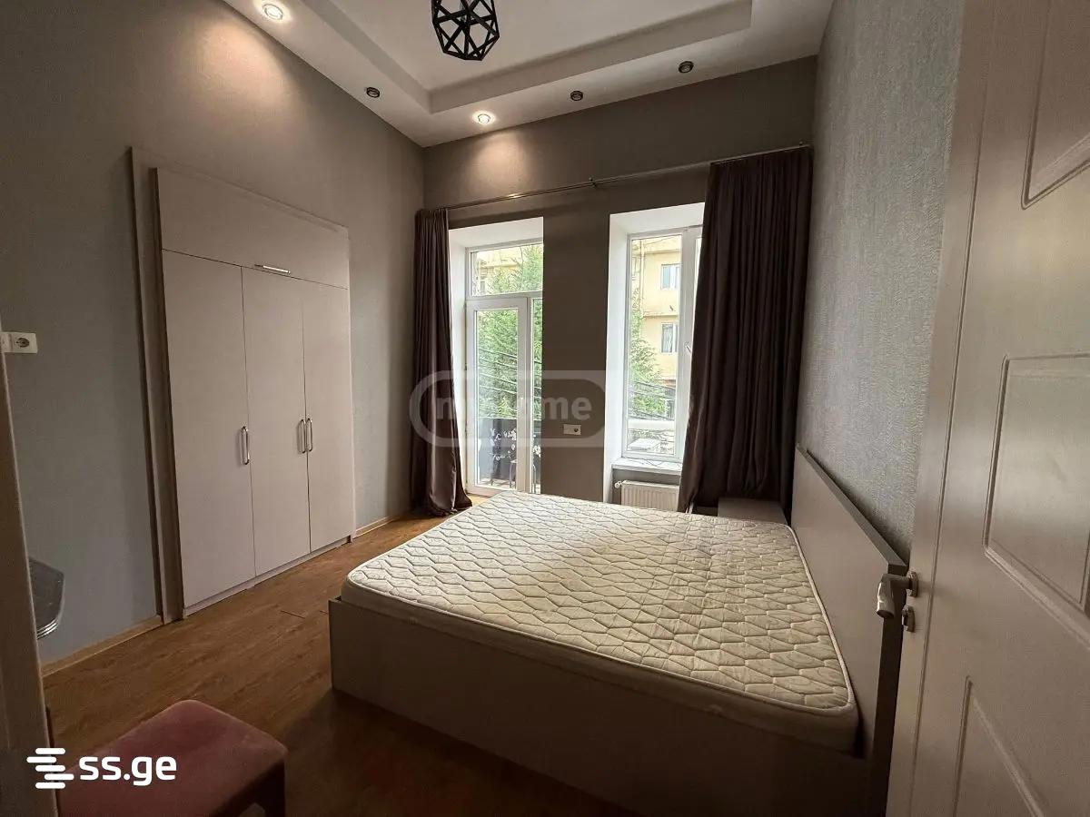 M. Tsinamdzghvrishvili - 2 rooms
