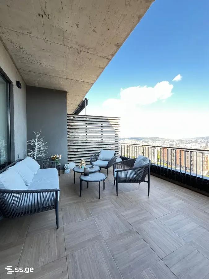 Iasamnebi st. - 5 rooms