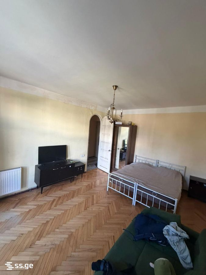 baratashvili st. 4 - 1 rooms