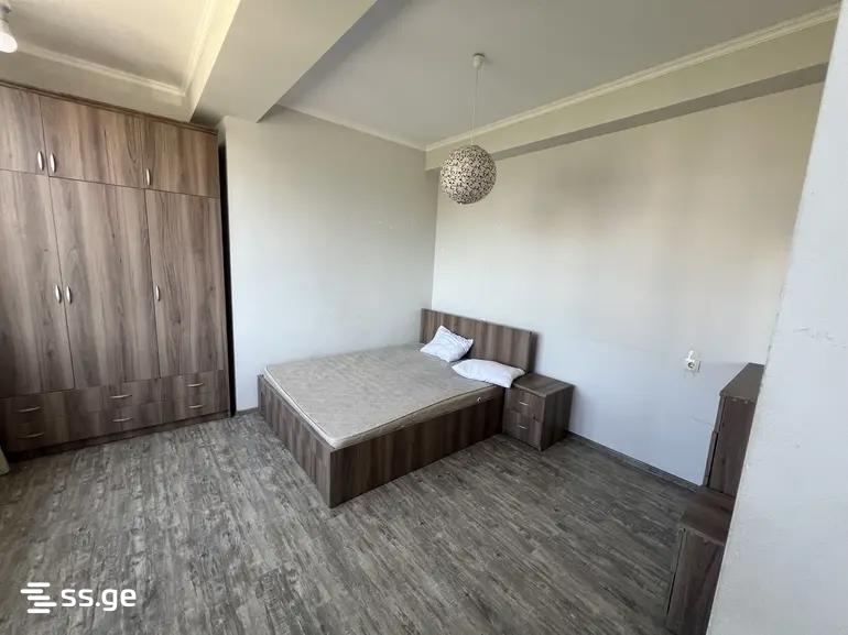 Vepkhistkaosnis st. 16 - 3 rooms