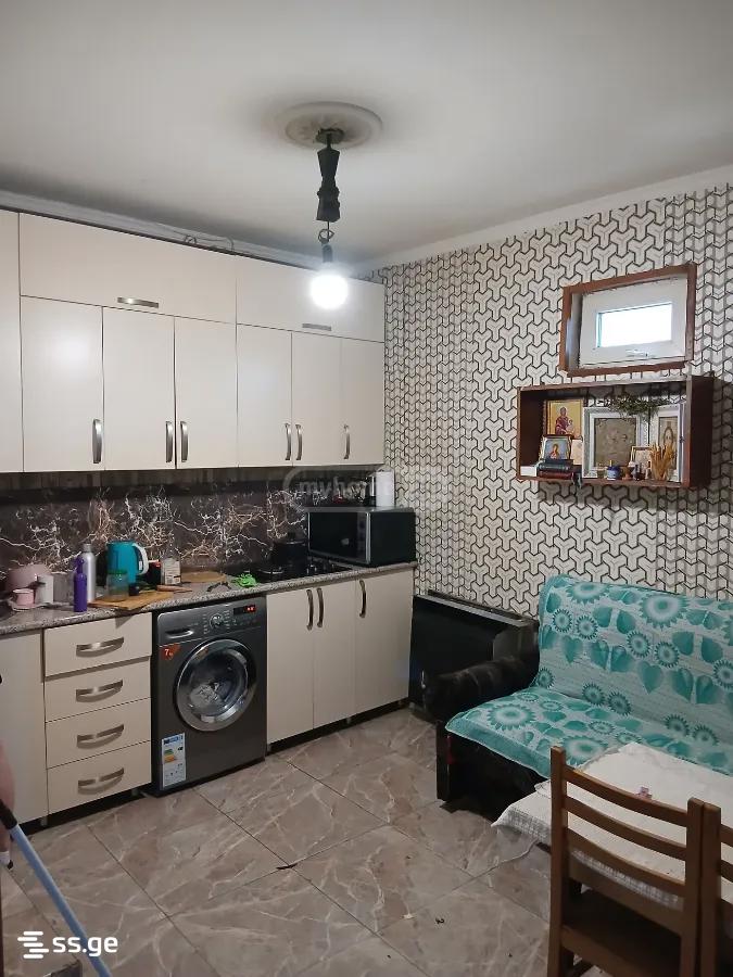 gr. lordkipanidze st. - 1 rooms