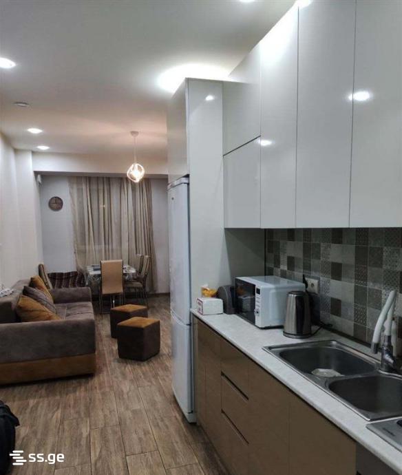 petre imeri st. 7 - 3 rooms