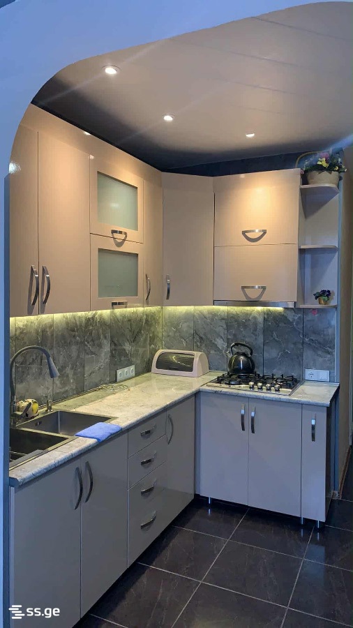 khizanishvili st. 81 - 2 rooms
