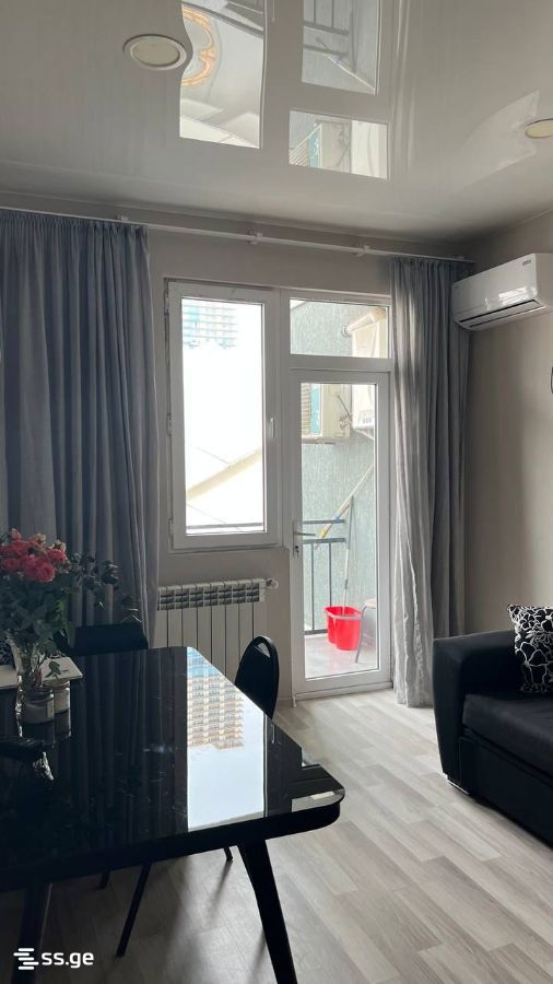 12 - 2 rooms