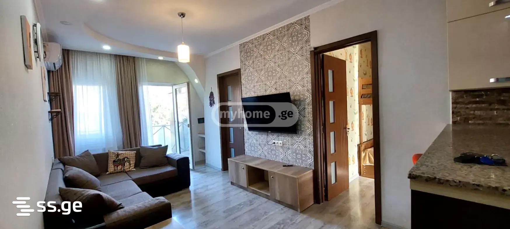 N.Chkheidze st. - 3 rooms