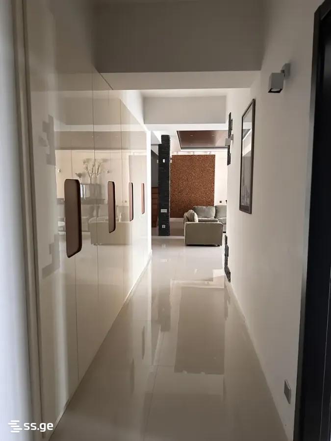Kartozia st. 8 - 6 rooms