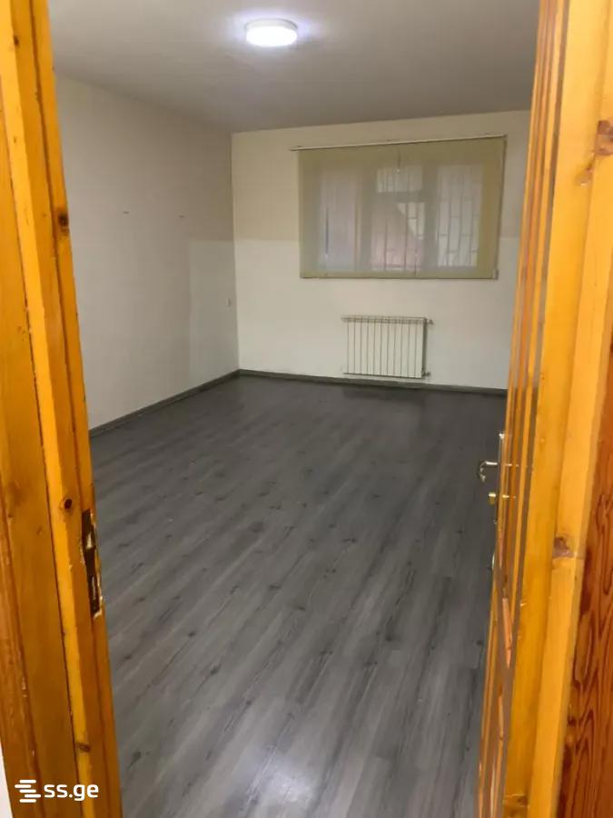 j. nadiradze - 9 rooms