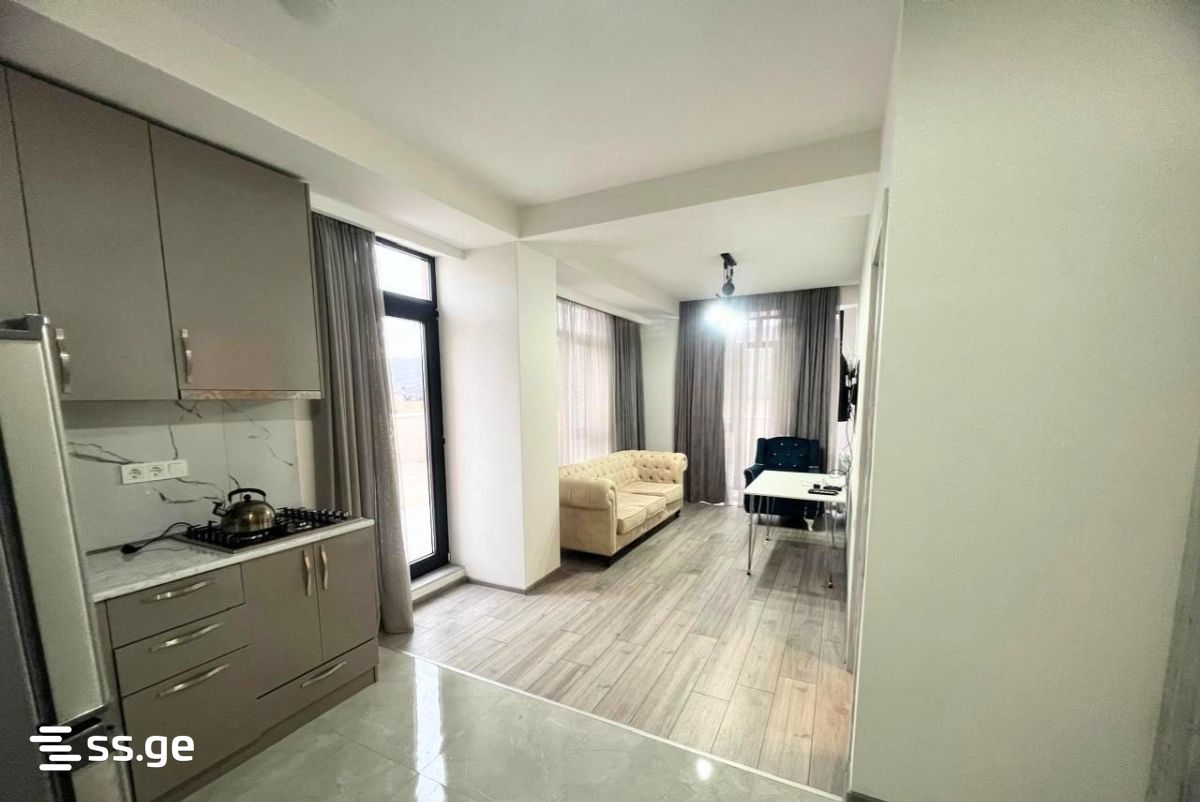 Beri Gabriel Salosi Ave. - 2 rooms