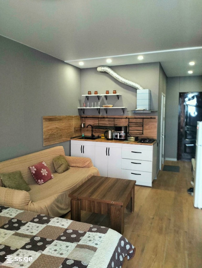 R. Nizharadze st. 9 - 1 rooms
