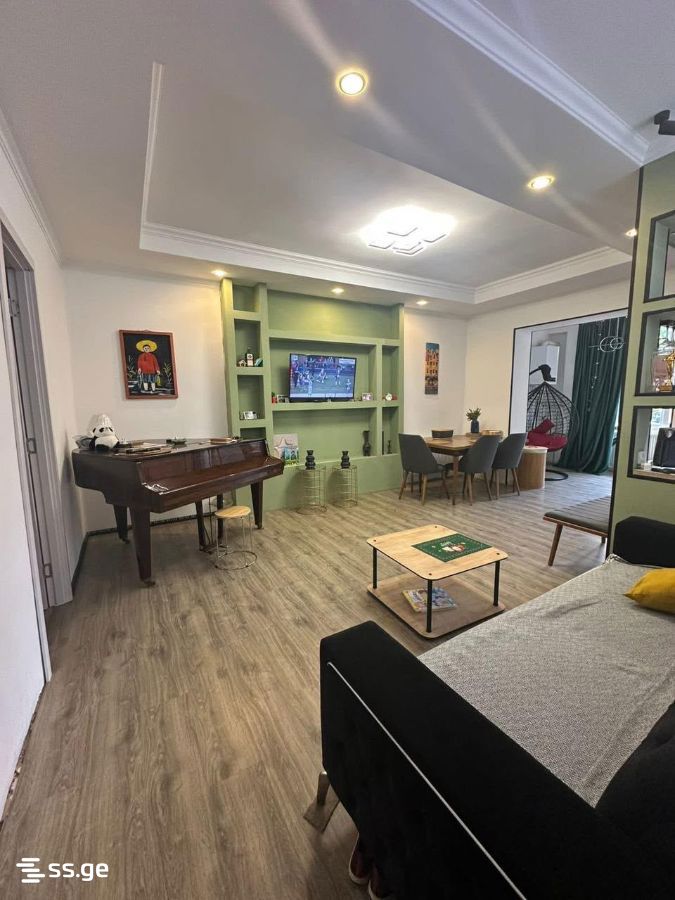 kandelaki st. 9 - 3 rooms