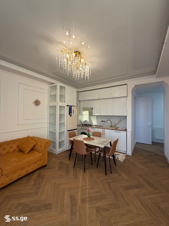 bakhtrioni st. 12 - 2 rooms