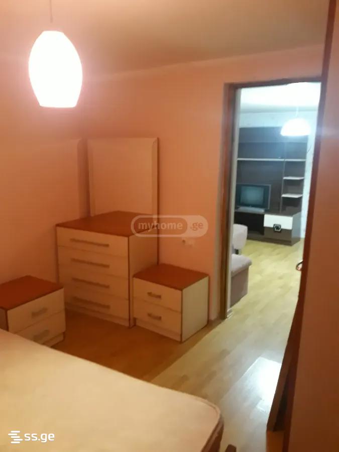 toidze st. 17 - 2 rooms