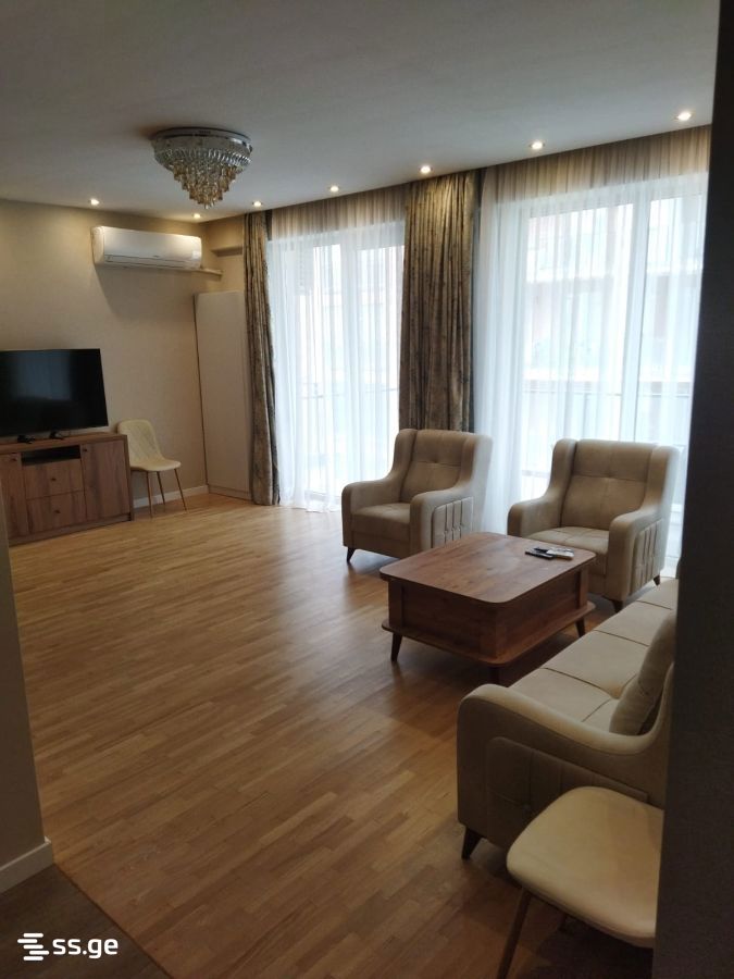 Vakhtan Gorgasali St. 63 - 3 rooms
