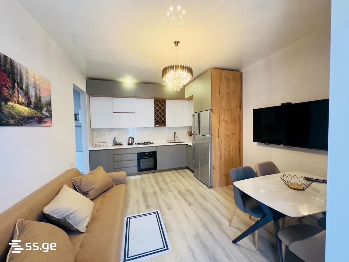 parnavaz mepe avenue 24 - 3 rooms