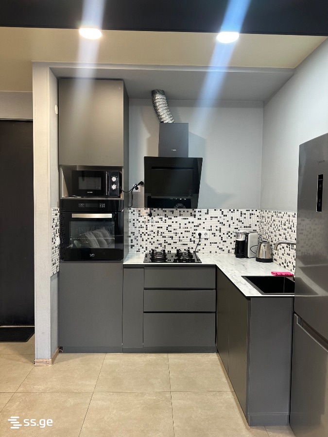 bagrat III st. 8ბ - 2 rooms