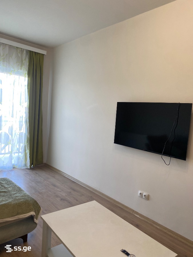 tvalchrelidze st. 6 - 2 rooms