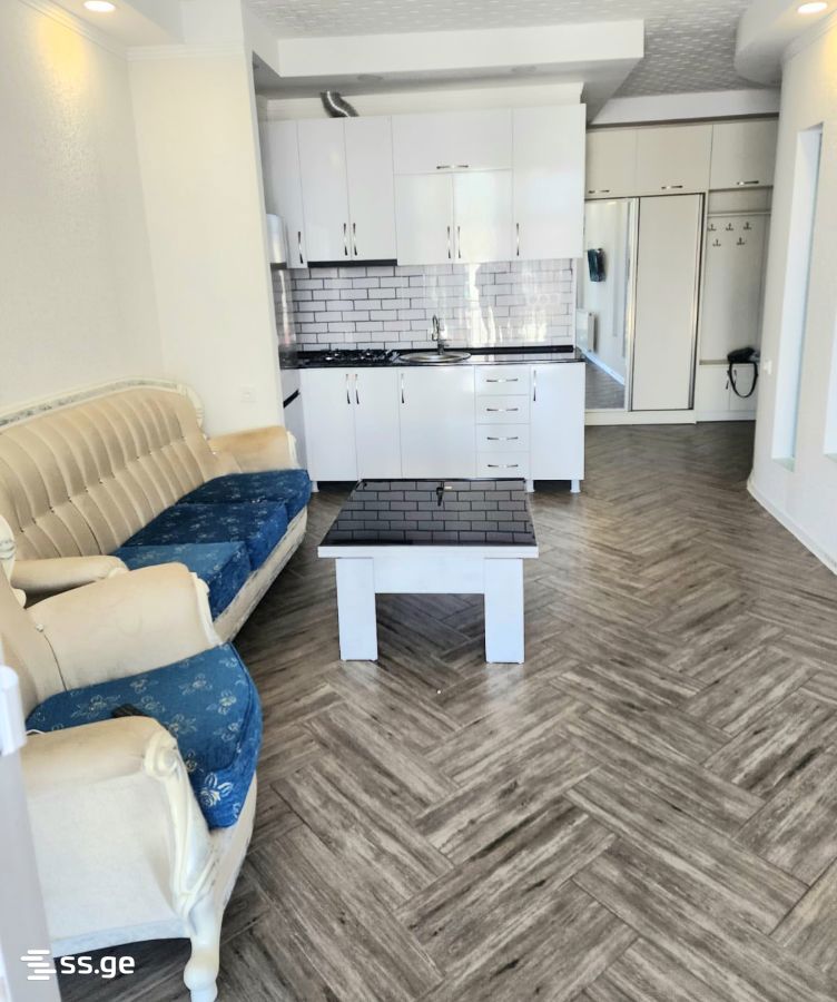 86 - 3 rooms