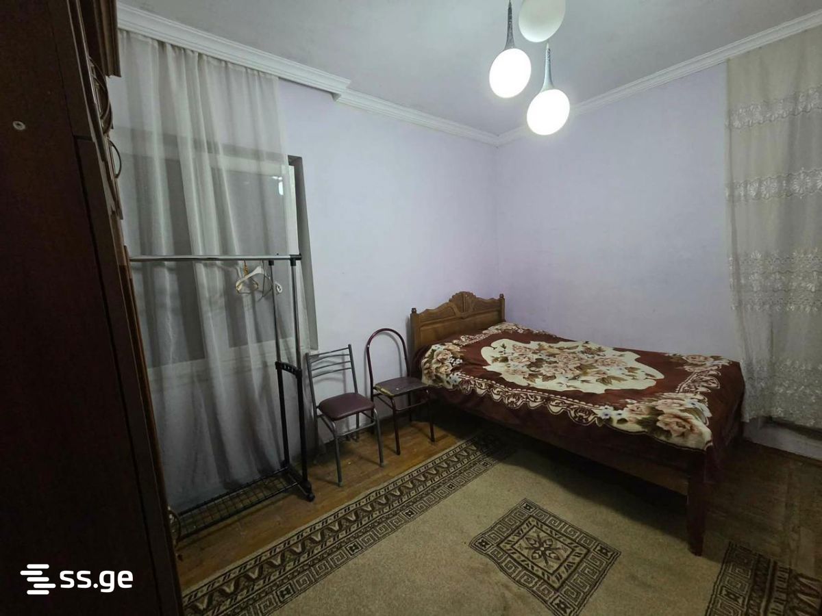 94 - 3 rooms
