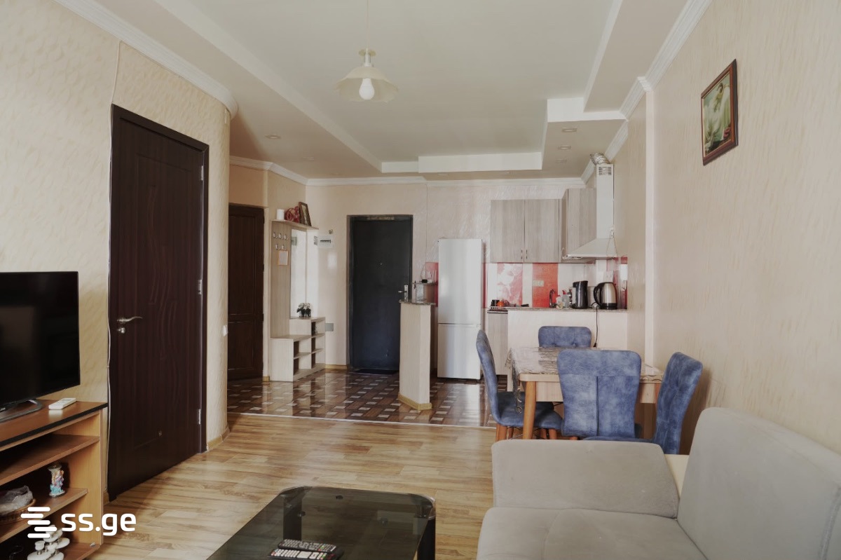 Firosman Street 18 - 3 rooms