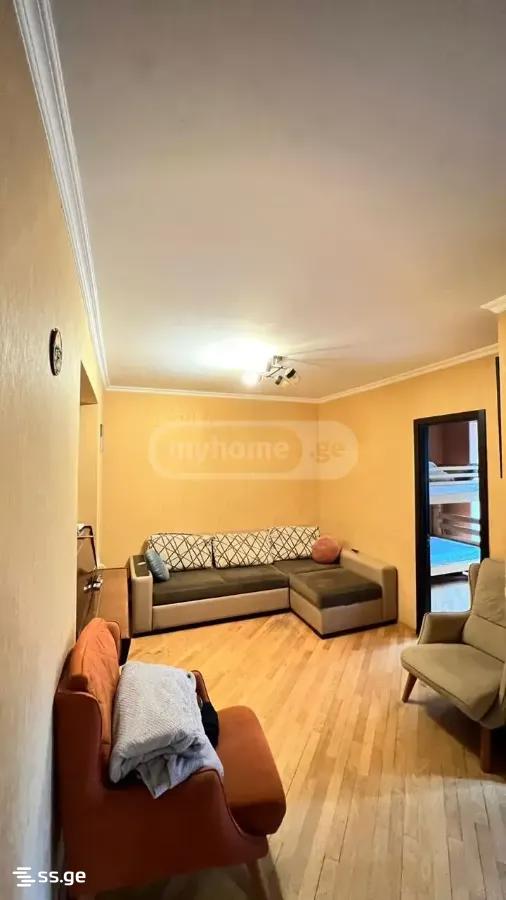 universiteti st. 2 - 2 rooms