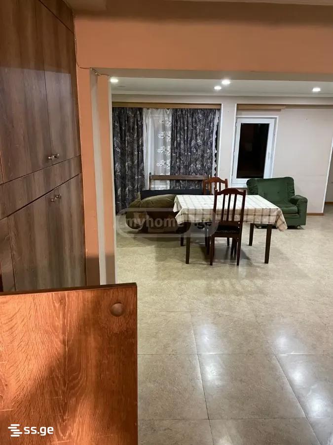 a.wereTlis avenue - 4 rooms