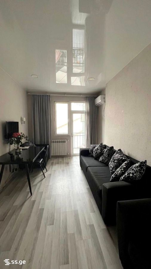 12 - 2 rooms