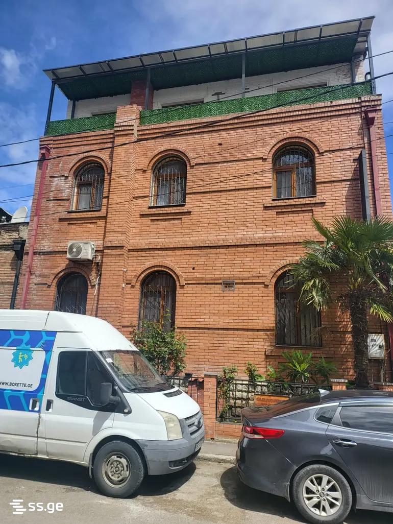 paghavas st. - 5 rooms
