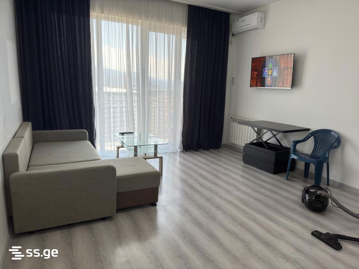 Sh. Inasaridze St. 13 - 3 rooms