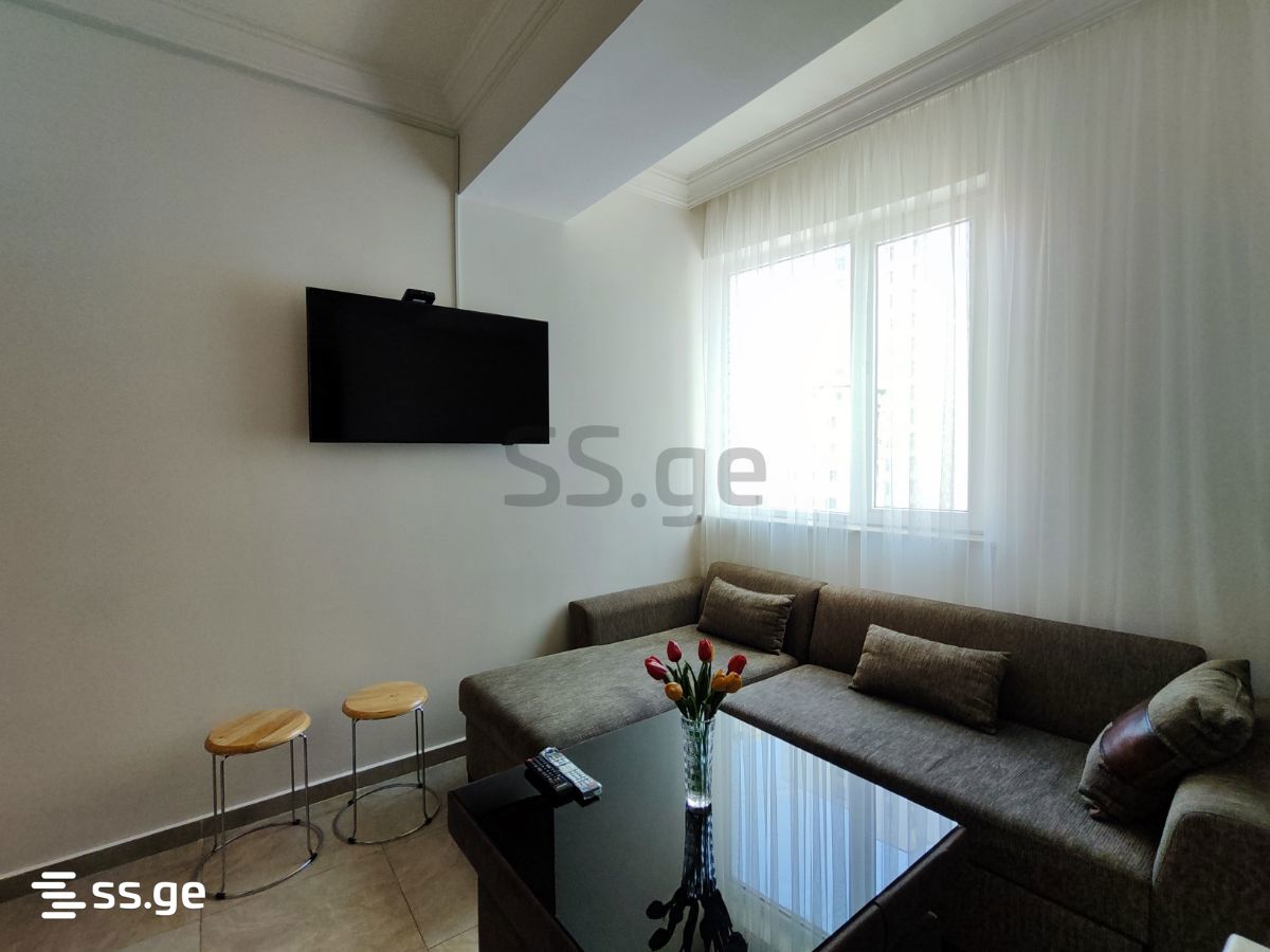 Kobaladze st. 14 - 3 rooms