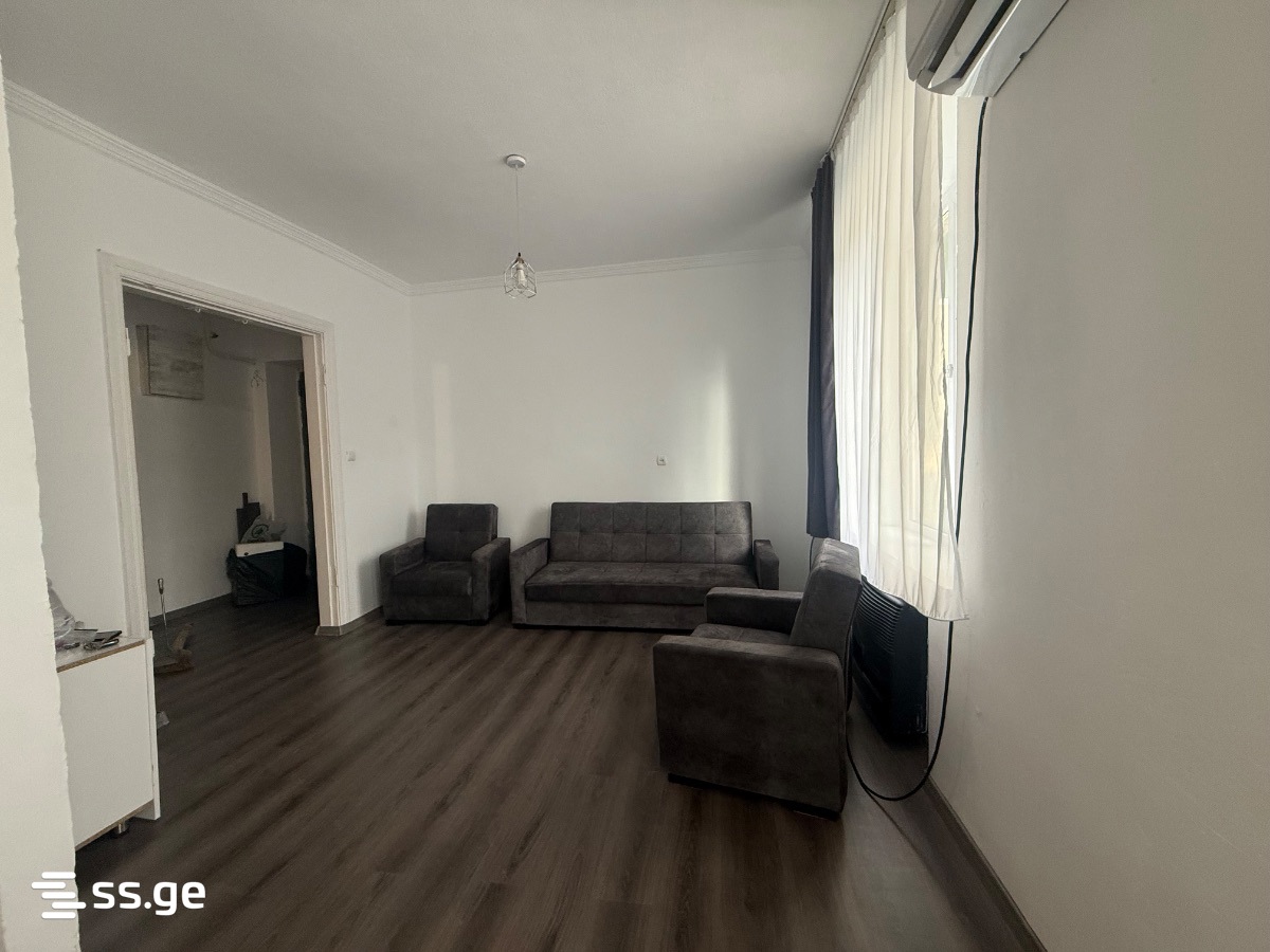 Beri Gabriel Salosi Ave. 0 - 3 rooms