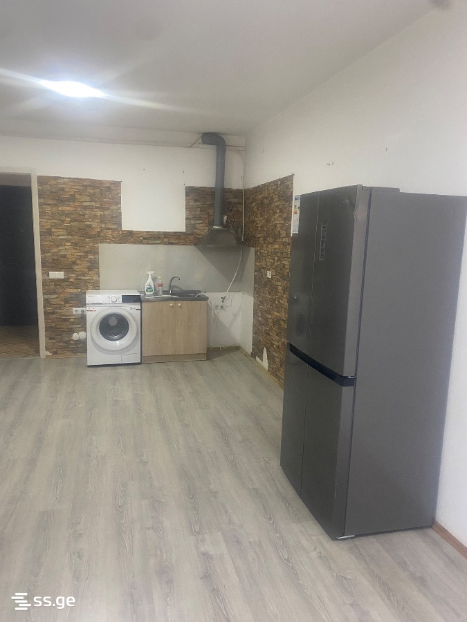 Sh. Nadirashvili st. 17ა - 3 rooms