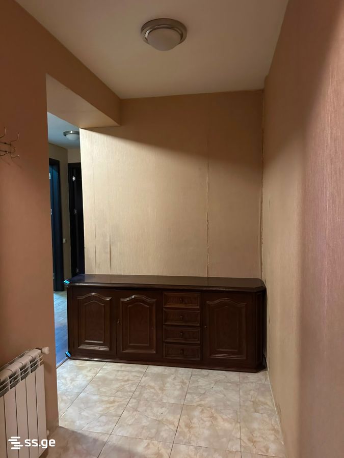 dumbadze ave 7 - 3 rooms
