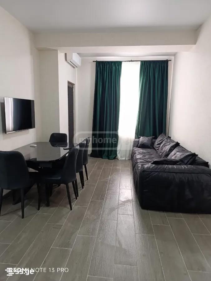 V. Topuridze st. - 3 rooms