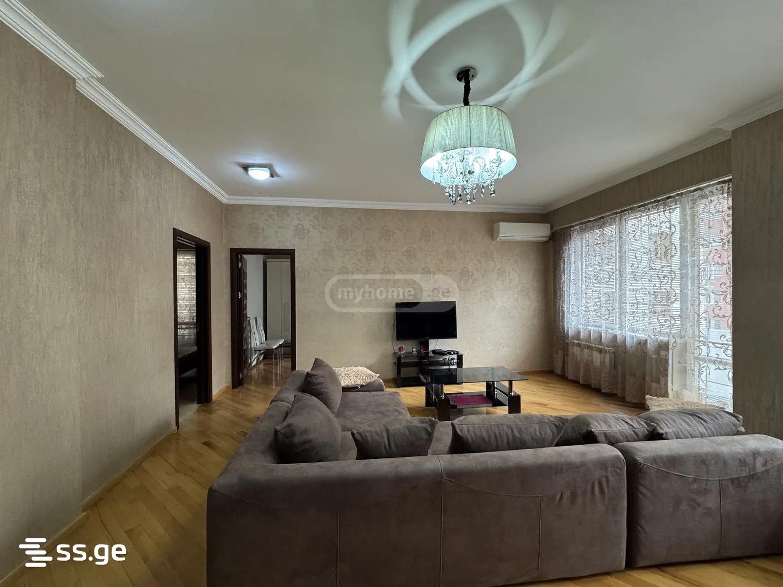 B.Kvernadze st. - 3 rooms
