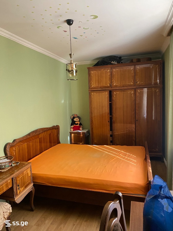 10 - 2 rooms