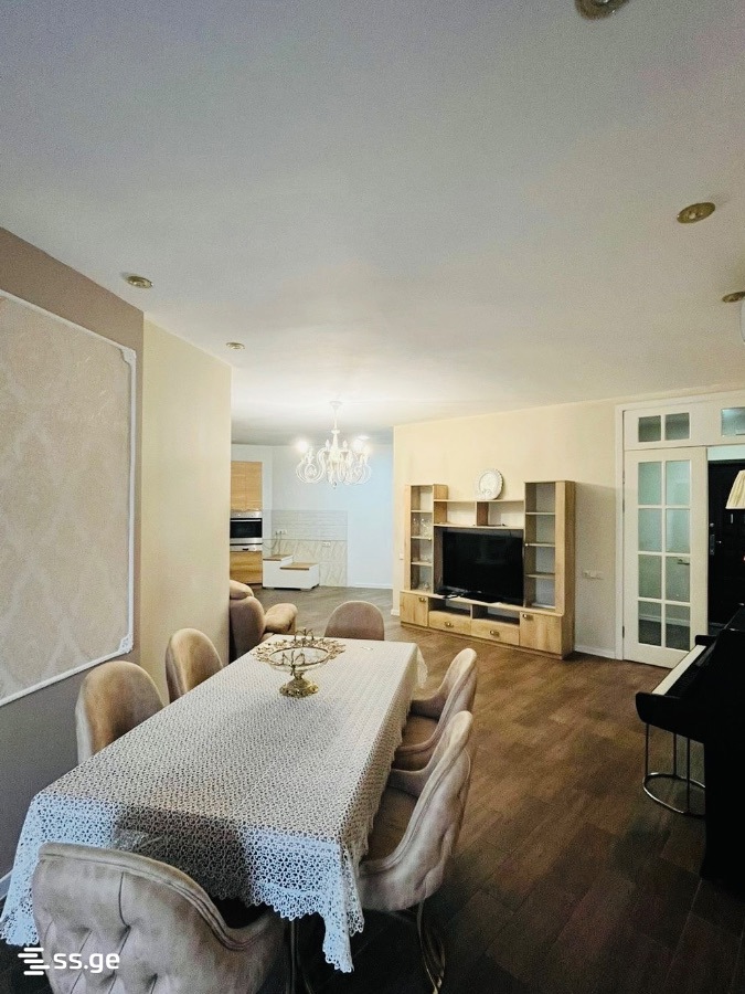 Z. Gorgiladze Street 98 - 4 rooms