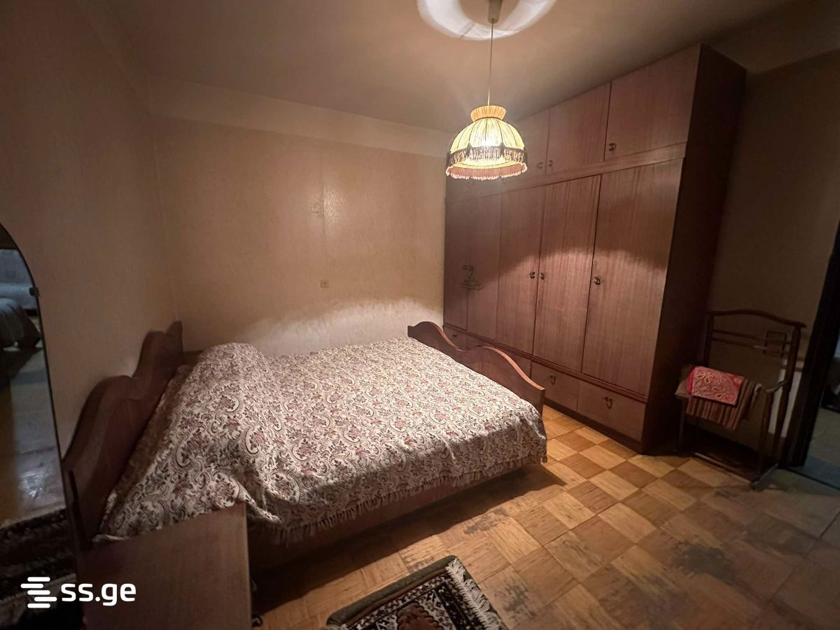 samtredia st. - 3 rooms