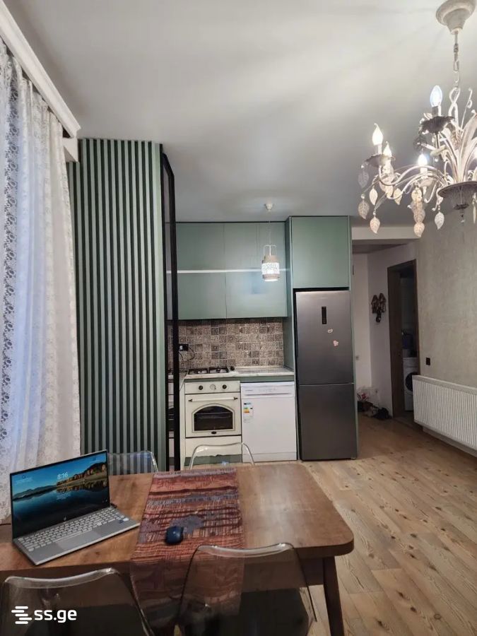Avaliani st. 2 - 3 rooms