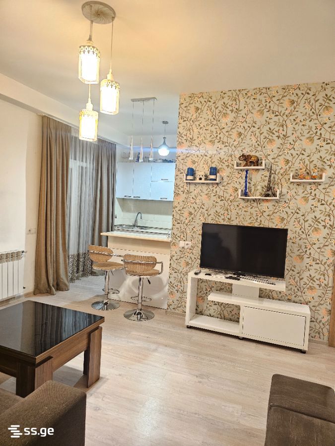 moskovi ave 24ვ - 3 rooms