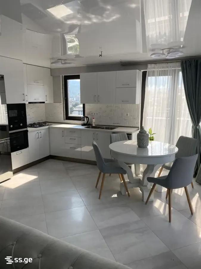 budapeshti st. - 4 rooms
