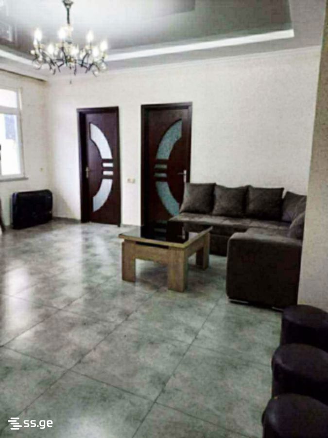 18 - 3 rooms