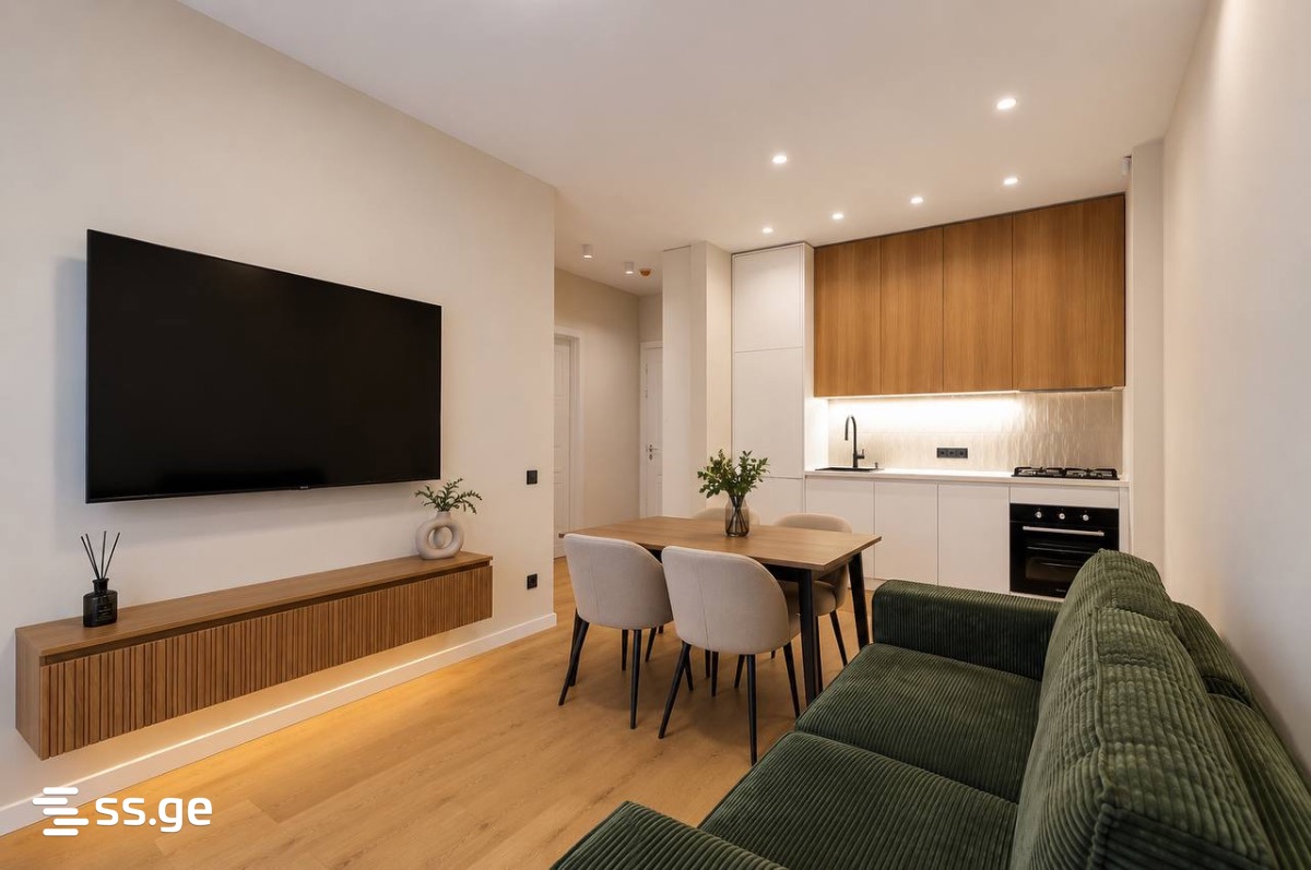 Marshal Archil Gelovani Ave. - 2 rooms