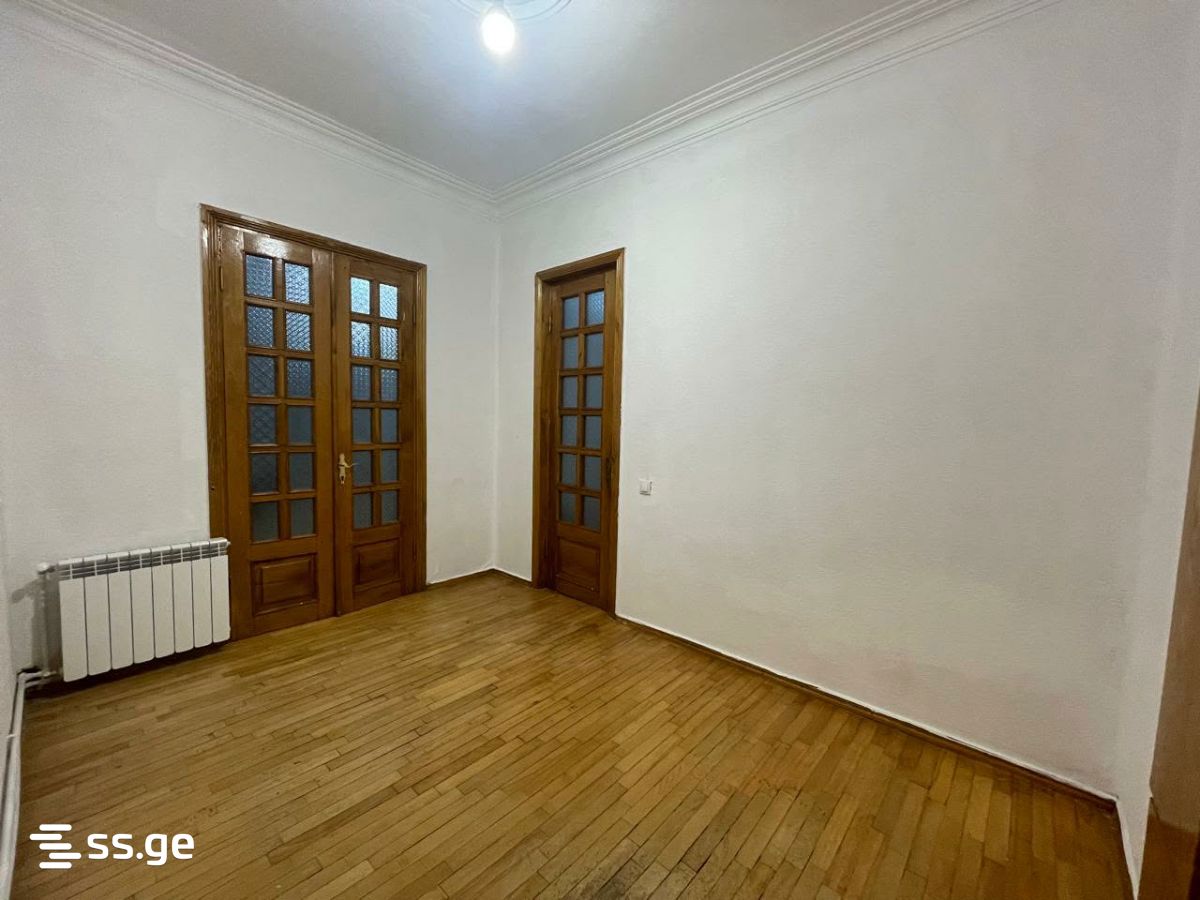 batumi st. 29 - 4 rooms