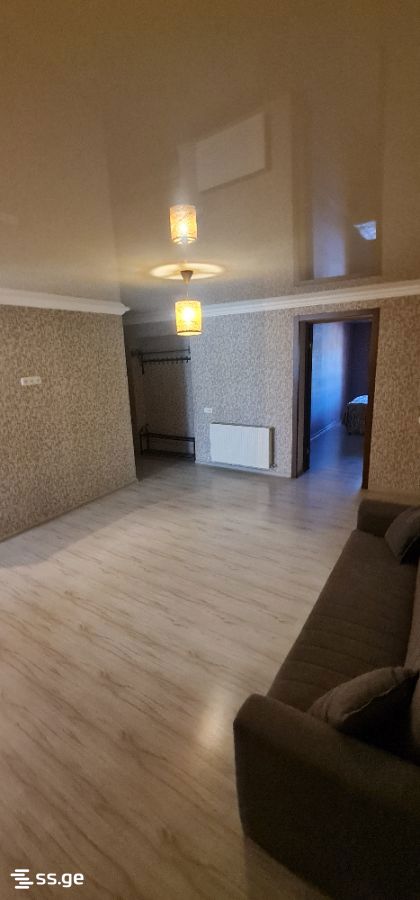 52 - 3 rooms