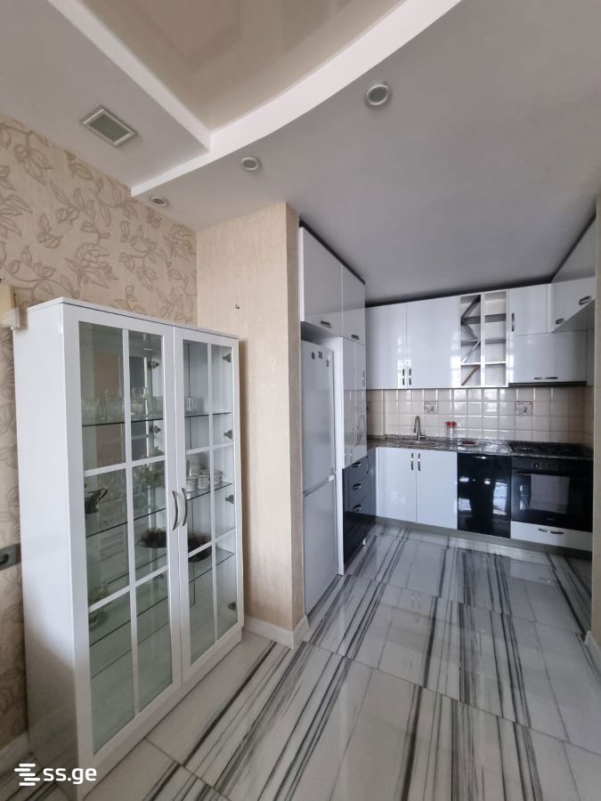 Firosman Street 16 - 4 rooms