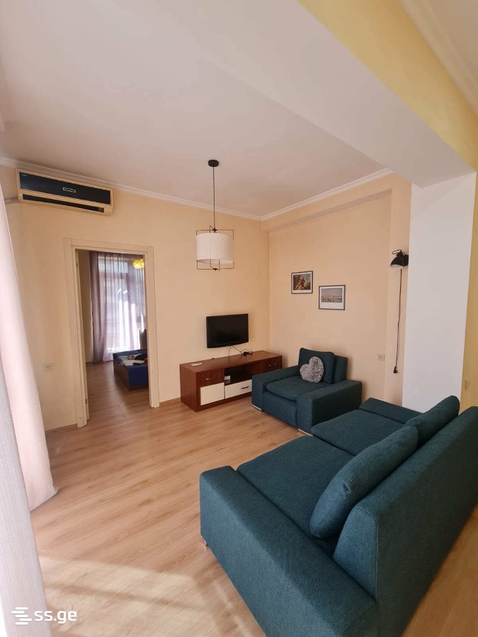 Fanjikidze st. 1 - 2 rooms