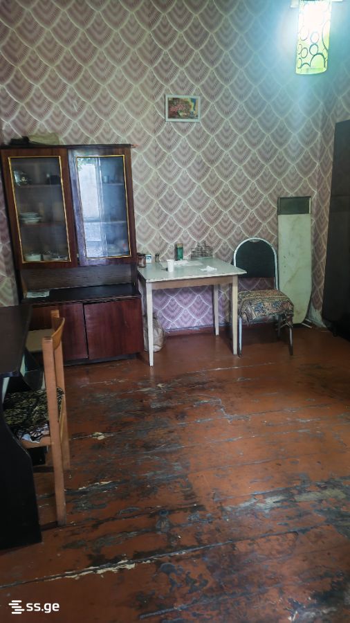 gori st. 6 - 1 rooms