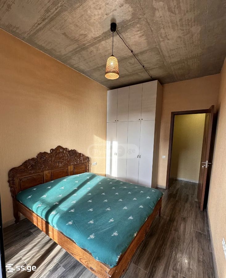 lomtatidze st. 7 - 2 rooms