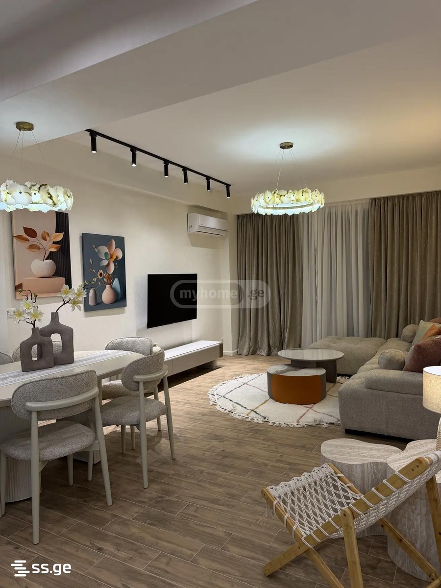 nucubidze st. 125 - 3 rooms